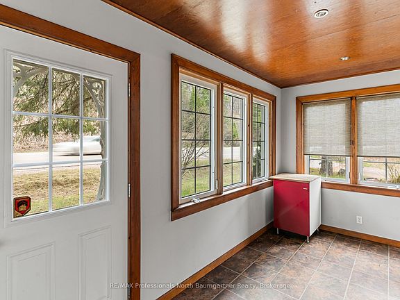 4th image of 10752 County Road 503 #On-k0m