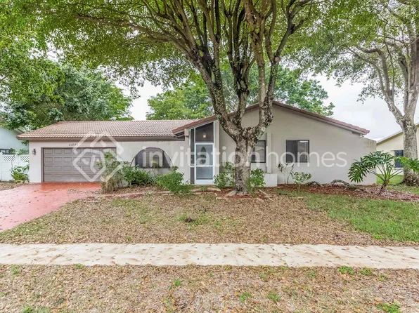 21290 Purple Sage Ln, Boca Raton, FL 33428