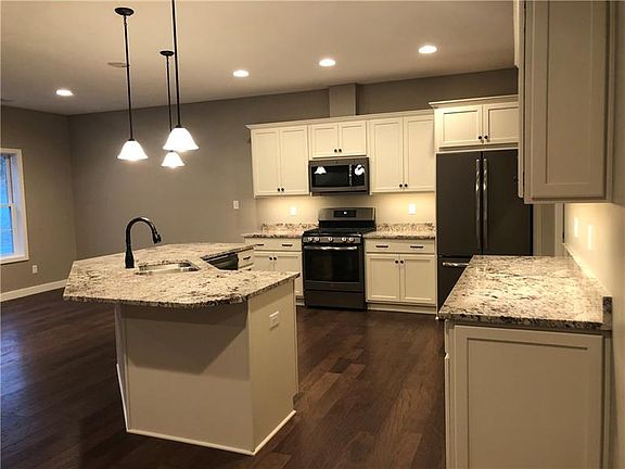 3rd image of 1112 Ashfield Way N #(308a)