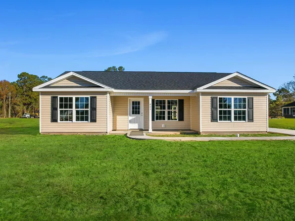 621 Bay St., Aynor, SC 29511