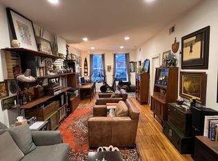 2237 W Huron St #1, Chicago, IL 60612