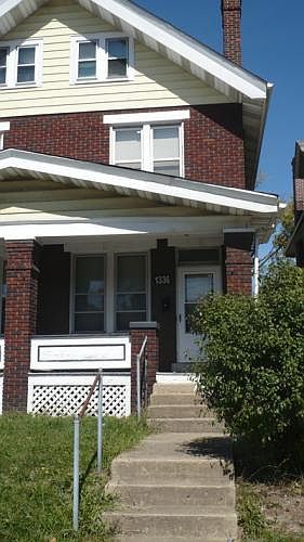 2nd image of 1336 E Long St
