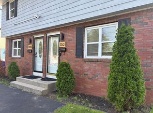 102 Savoy Ave #102, Springfield, MA 01104