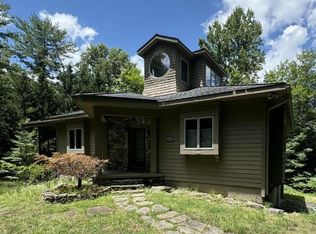 1101 Wildlife Trl, Hendersonville, NC 28739