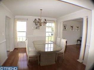 4th image of 1404 Cherry Blossom Way