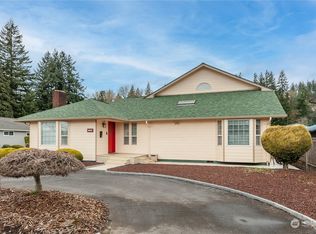 1724 Ocean Beach Hwy, Longview, WA 98632