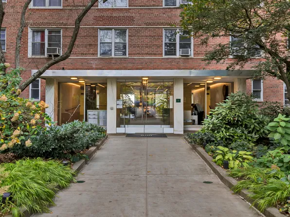 800 Grand Concourse image 18 of 19