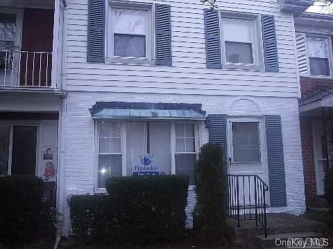 1st image of 350-16 N Corona Avenue #16