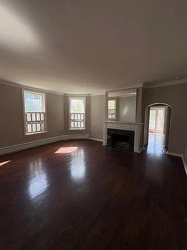 21 Prospect Ave NE #1 Photo 1