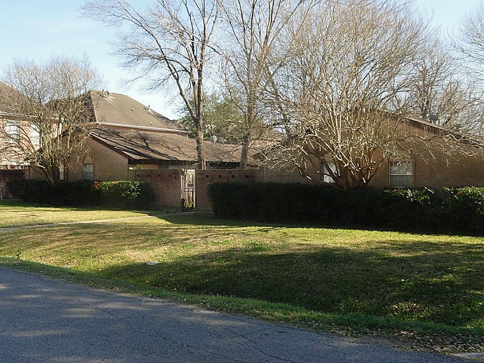 1st image of 5821 Dolores St