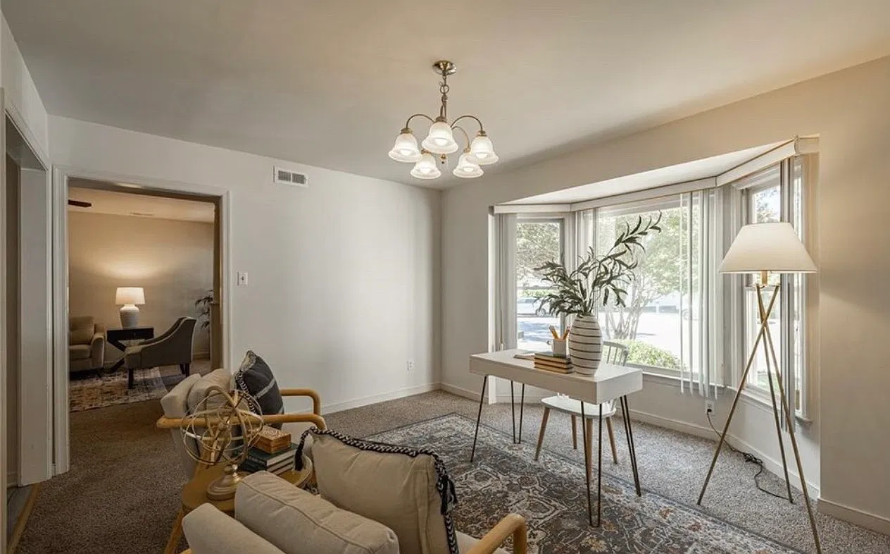 4 bed, 1970 sqft, $2,600 — Photo 4