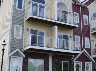 398 Frontier Ave, Morgantown, WV 26505