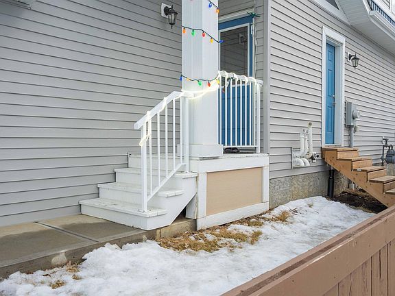 2nd image of 1459 Cherniak Way SW