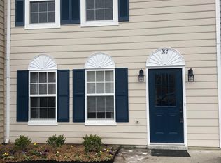 217 Whitewater Dr, Newport News, VA 23608