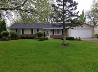 1409 Caribou Dr, Fort Wayne, IN 46804