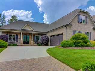 1108 Mosley Rd, Greensboro, NC 27455