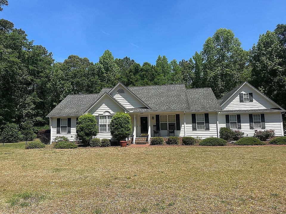1st image of 595 Sullivan Rd
