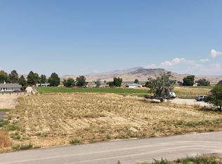 410 Skyview Ln, Emmett, ID 83617