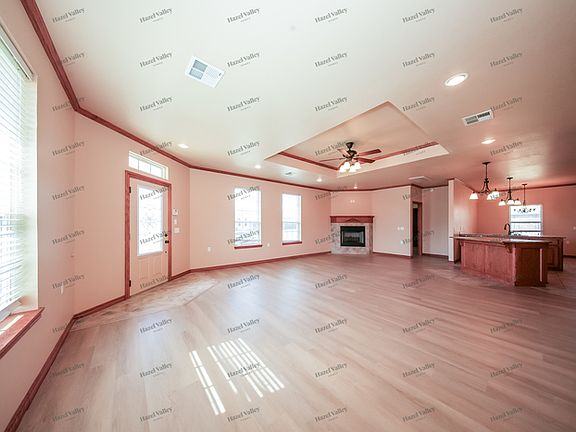 3rd image of 14721 S Broadway Ave