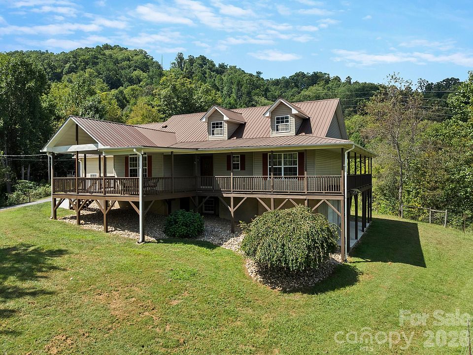 1st image of 170 Yates Cove Rd