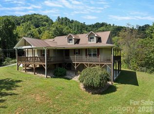 170 Yates Cove Rd, Waynesville, NC 28785