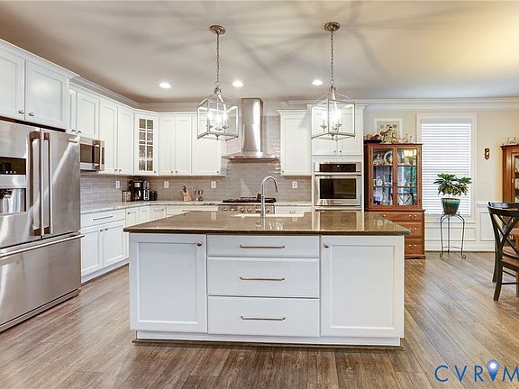 3rd image of 3434 Carroll Creek Rd