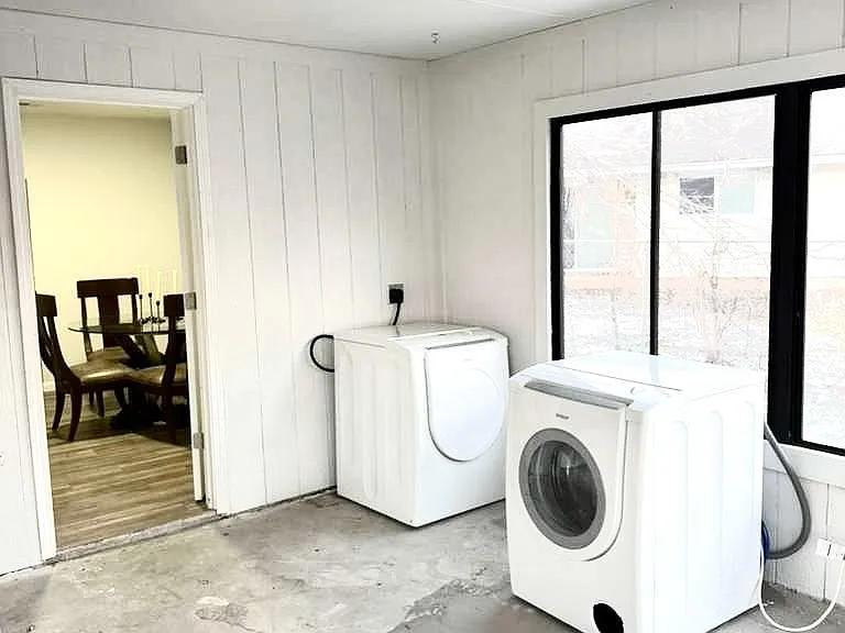 Michelle Ct — Photo 10