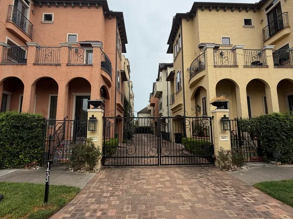 1433 W 23rd St Unit D, Houston, TX 77008