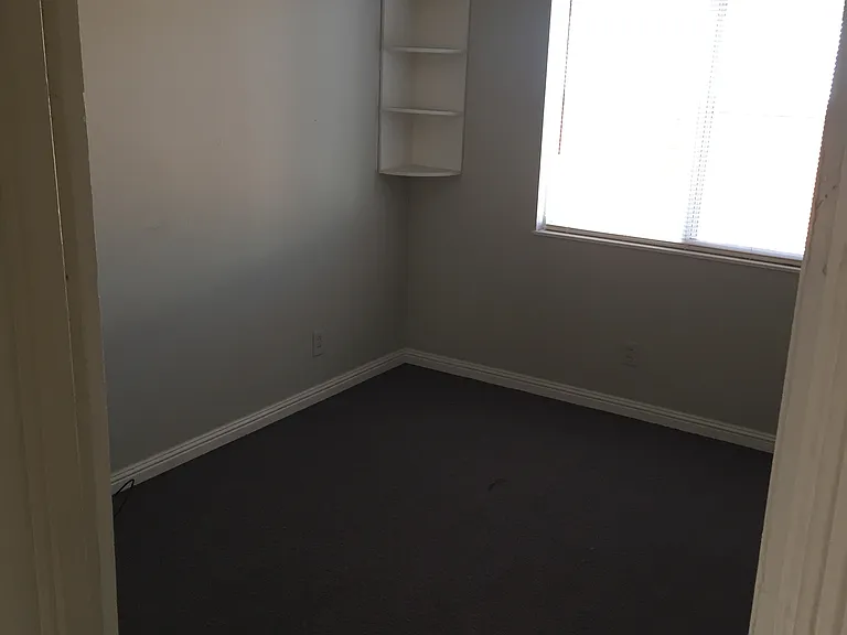 712 22nd St #712 — Photo 10