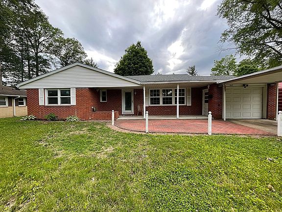 2nd image of 1017 Greenbriar Dr
