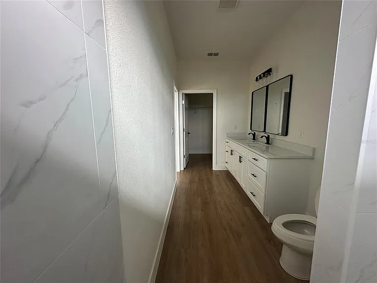 1323 E Derby Dr — Photo 12