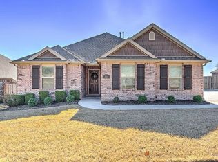 3511 W Weir Rd, Fayetteville, AR 72704