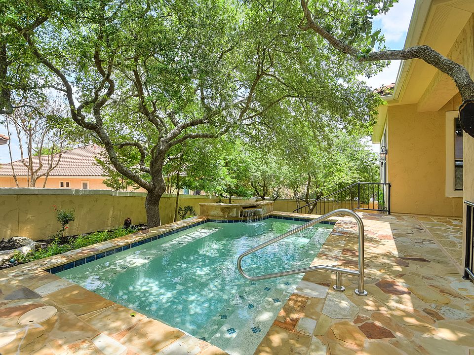 1st image of 115 Lantana Way