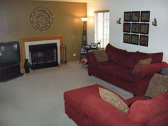 3rd image of 1200 Emington Ln