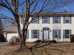 4616 Laurel Ridge Dr, Harrisburg, PA 17110