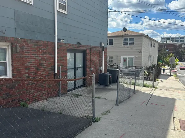 3053 John F Kennedy Boulevard image 1 of 14