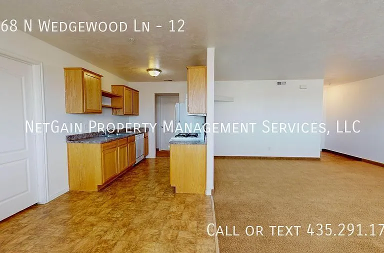1768 N Wedgewood Ln #12 — Photo 6