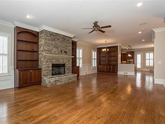 5th image of 4352 Bridgehaven Dr SE #12
