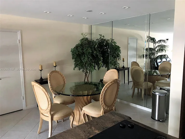 6339 Bay Club Dr #2 — Photo 5