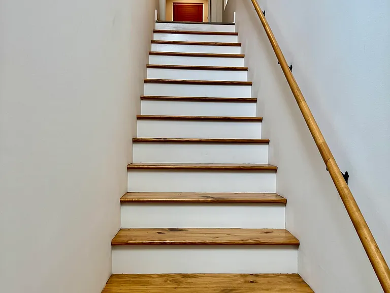512 Highland Oaks Ln — Photo 8