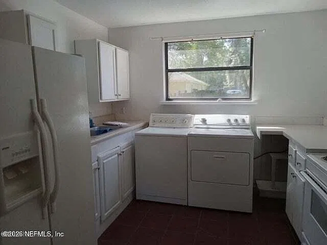 2 bed, 1.0 bath, 1225 sqft, $995 — Photo 3