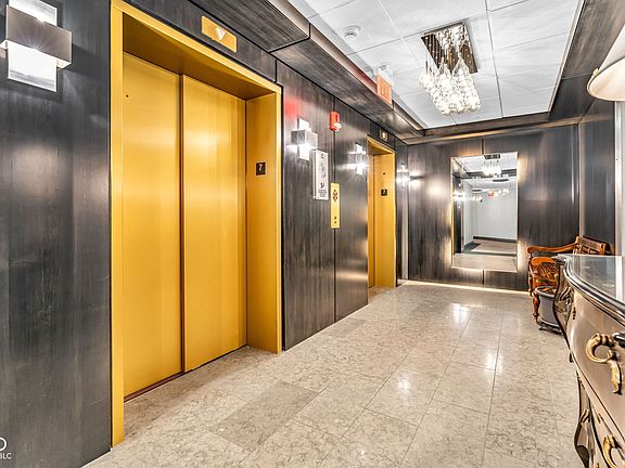 2nd image of 720 S Rangeline Rd Unit 703