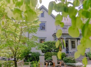 534 Park St APT A, Charlottesville, VA 22902