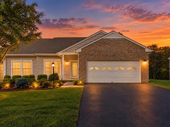 4322 Garstview Cir, Roanoke, VA 24018