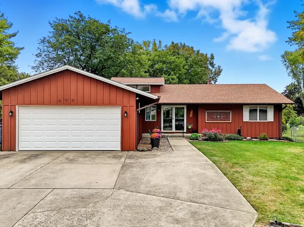 690 Westport Dr, Joliet, IL 60431