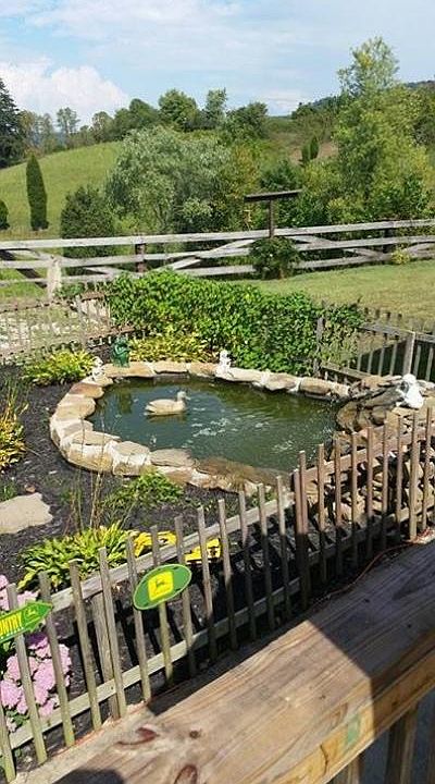 1st image of 7 Copperhead Dr