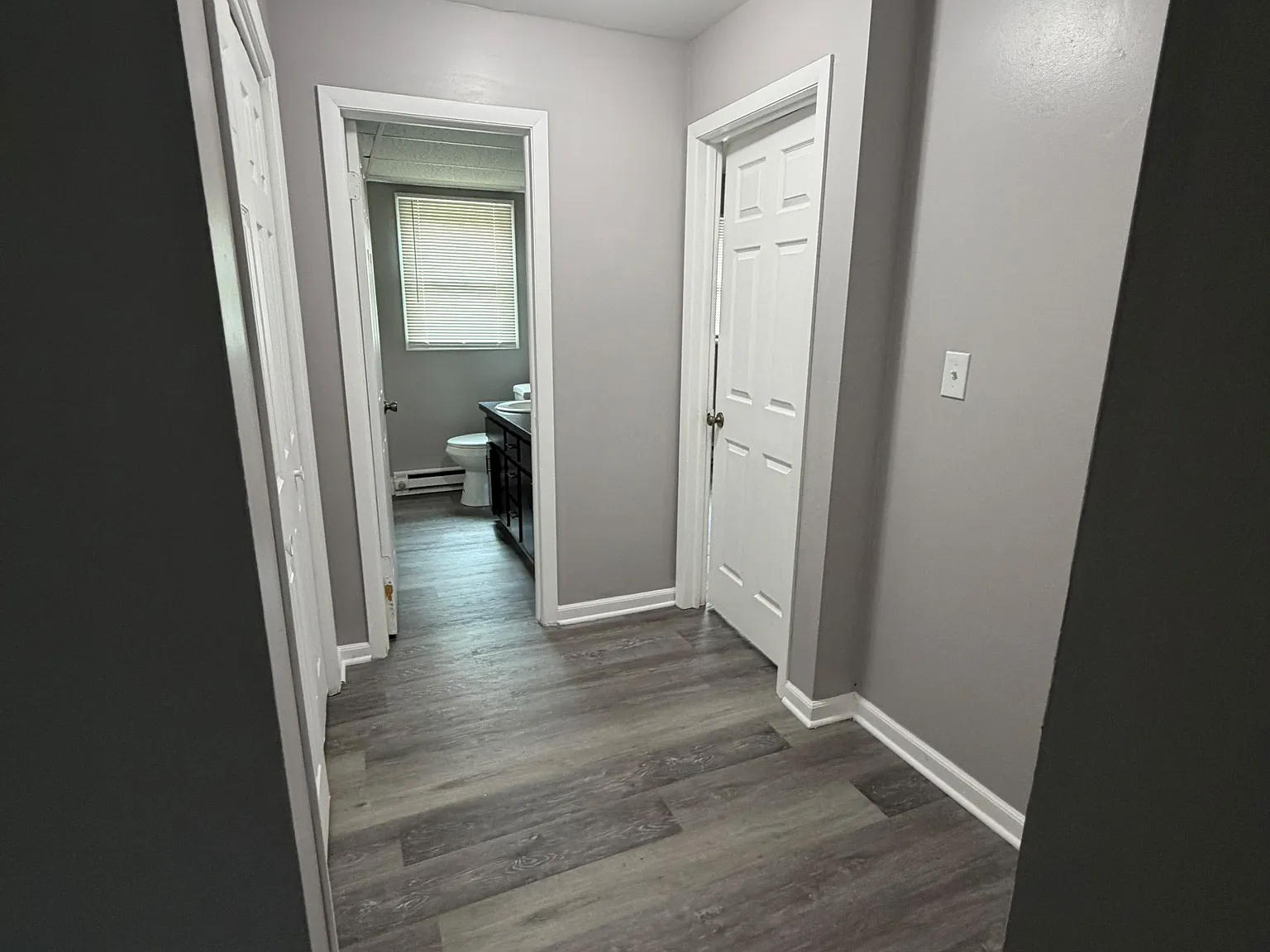 2 bed, 1100 sqft, $1,400 — Photo 4