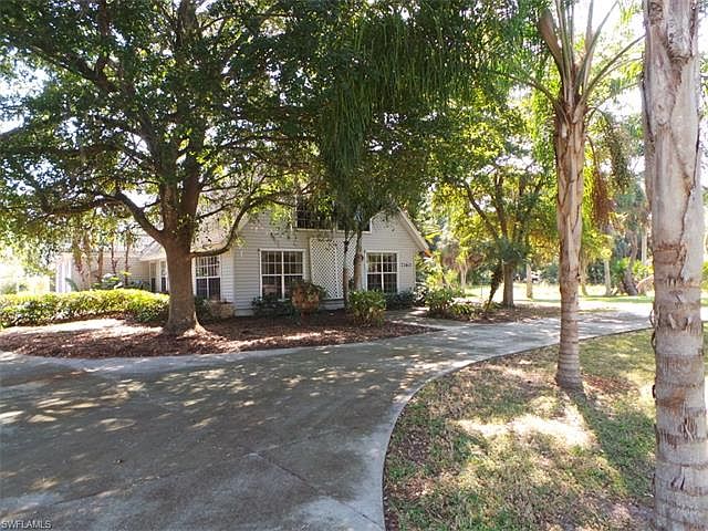 1st image of 7360 Lake Dr