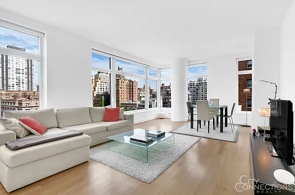 Rented by City Connections Realty | media 1