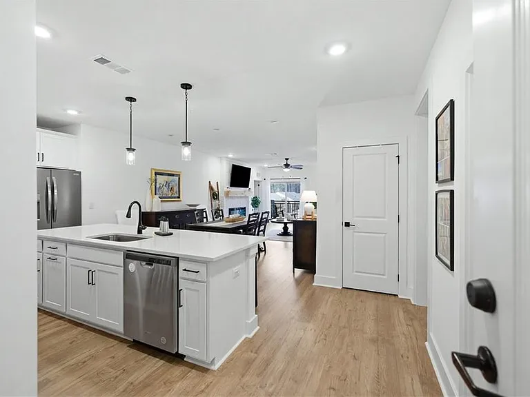 3211 Orwell Way #4301 — Photo 4